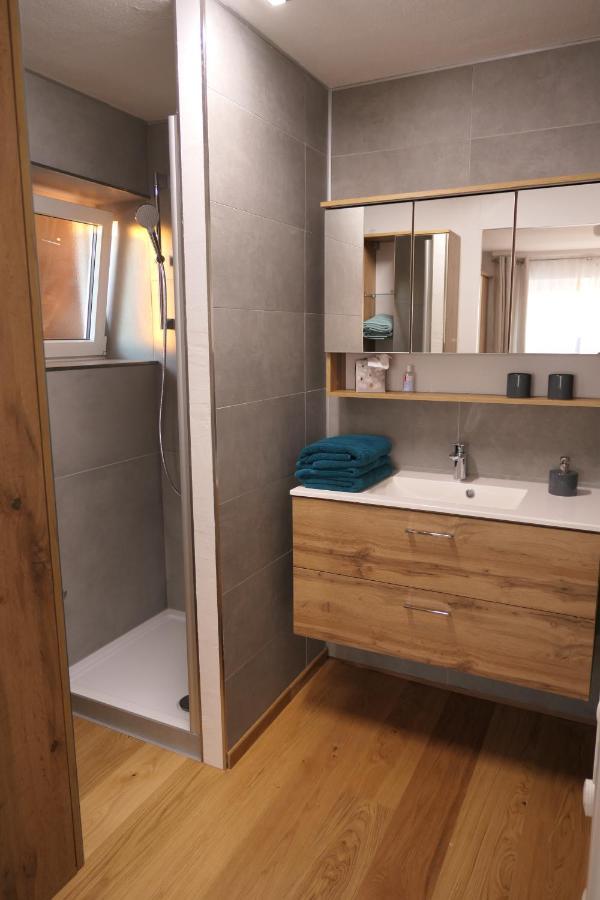 Ferienwohnung Casa Rosa Bildstein Luaran gambar